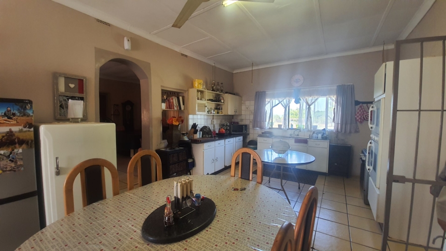 10 Bedroom Property for Sale in Rietfontein A H North West